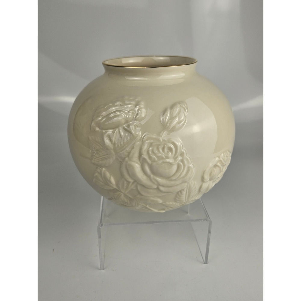 Lenox Forever Roses Ivory China Vase Gold Rim Embossed Roses 1995 USA